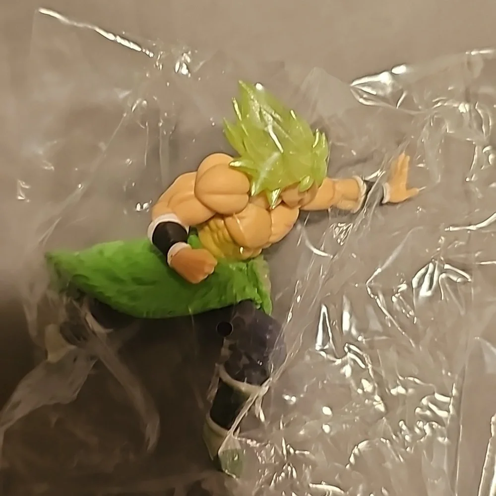 Dragonball super Broly figure - Picture 3 of 4